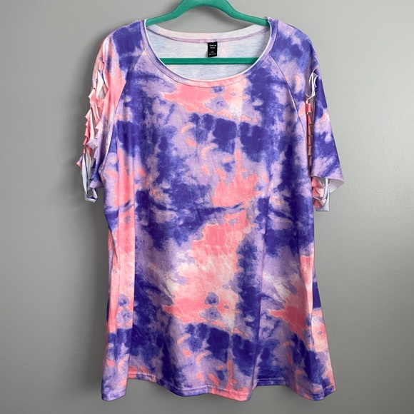 EUC Shein Tie Dye Ripped Tee Size 4XL - Picture 4 of 9